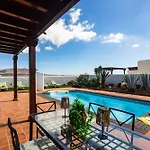 Montanablanca Private Heated Pool & Stunning Views Villa Playa Blanca