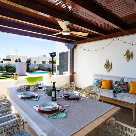 Montanablanca Private Heated Pool & Stunning Views فيلة