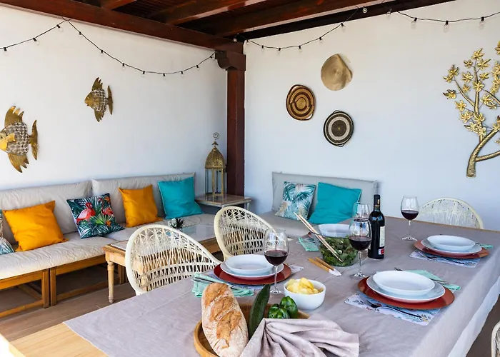 Вилла Montanablanca Private Heated Pool & Stunning Views *