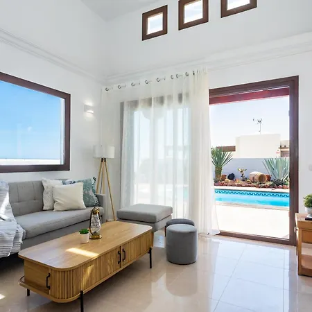 Montanablanca Private Heated Pool & Stunning Views Playa Blanca