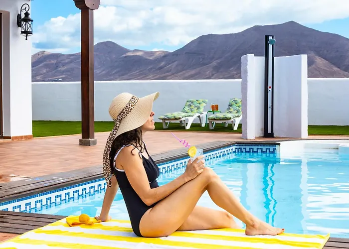 Montanablanca Private Heated Pool & Stunning Views فيلة *